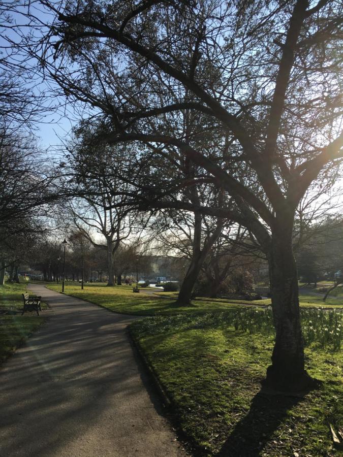 2 Chatsworth Riverscape Apartments - Peaceful Apartment In Great Location With Free Parking Overlooking The Gannel Just A Short Walk From Newquays Incredible Beaches And Local Amenities New Quay Exteriör bild