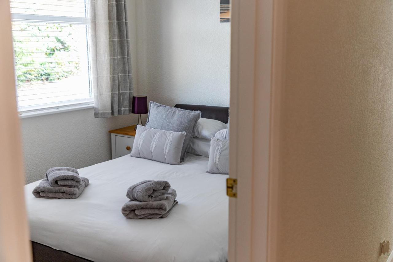 2 Chatsworth Riverscape Apartments - Peaceful Apartment In Great Location With Free Parking Overlooking The Gannel Just A Short Walk From Newquays Incredible Beaches And Local Amenities New Quay Exteriör bild